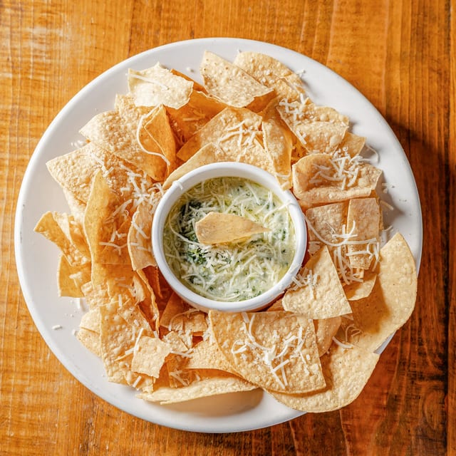 Creamy Spinach Artichoke Dip.